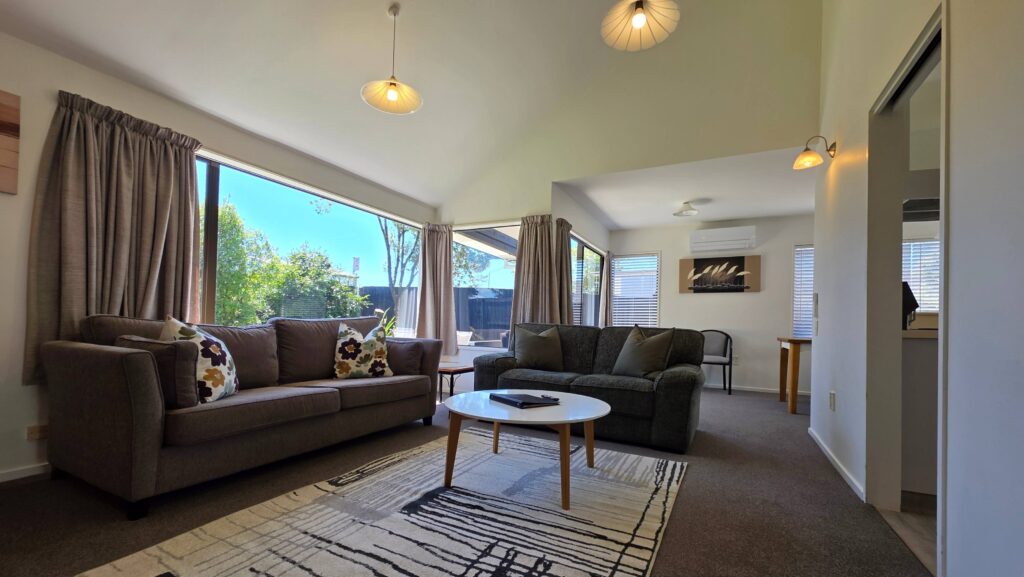 Townhouse lounge for team meetings at Airways Motel Christchurch